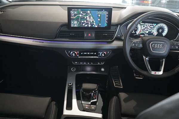 2024 Audi Q5 45 TFSI S line FY
