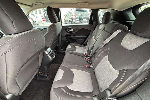 2014 Jeep Cherokee Sport KL