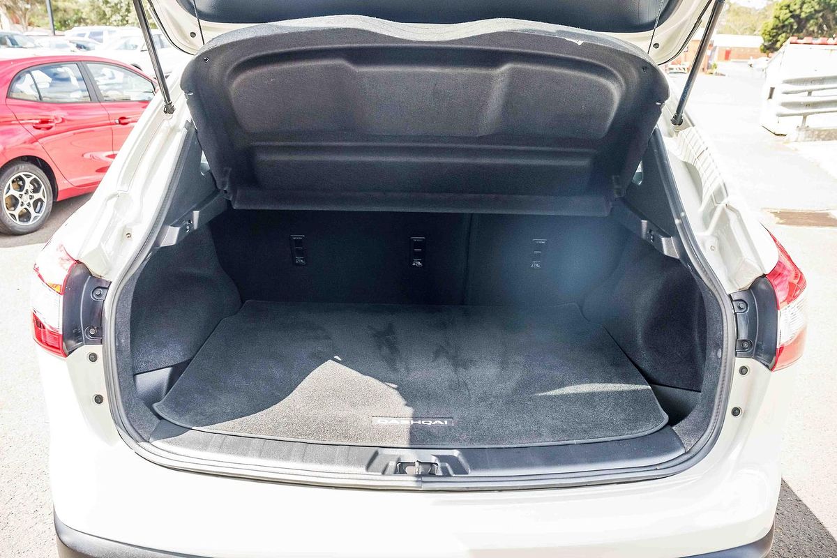 2017 Nissan QASHQAI Ti J11