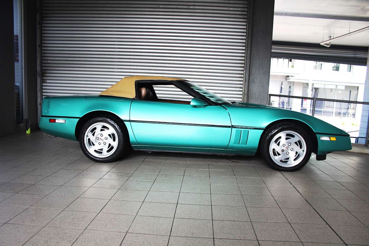 CORVETTE 5.7LT V8 AUTOMATIC CONVERTIBLE