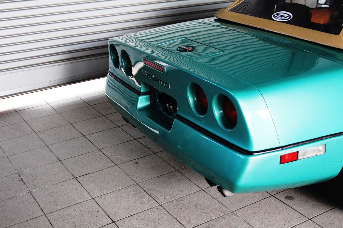 CORVETTE 5.7LT V8 AUTOMATIC CONVERTIBLE