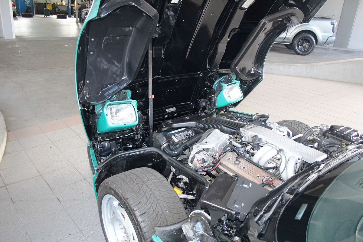 CORVETTE 5.7LT V8 AUTOMATIC CONVERTIBLE