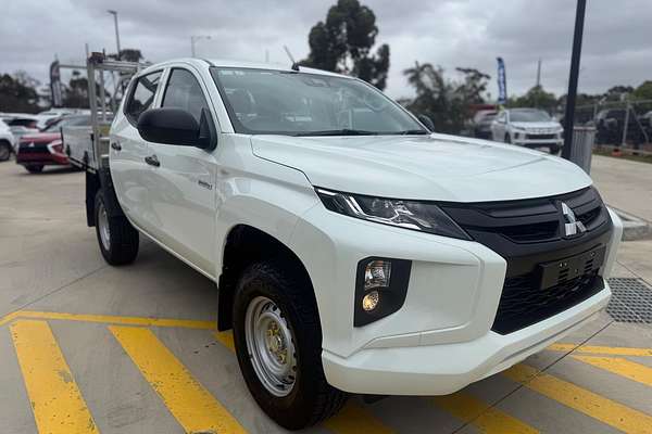2022 Mitsubishi Triton GLX MR 4X4