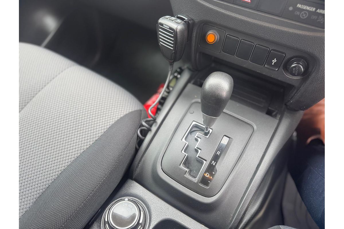 2022 Mitsubishi Triton GLX MR 4X4