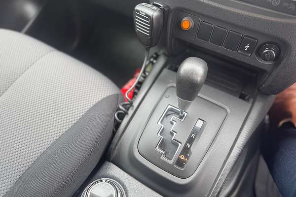 2022 Mitsubishi Triton GLX MR 4X4