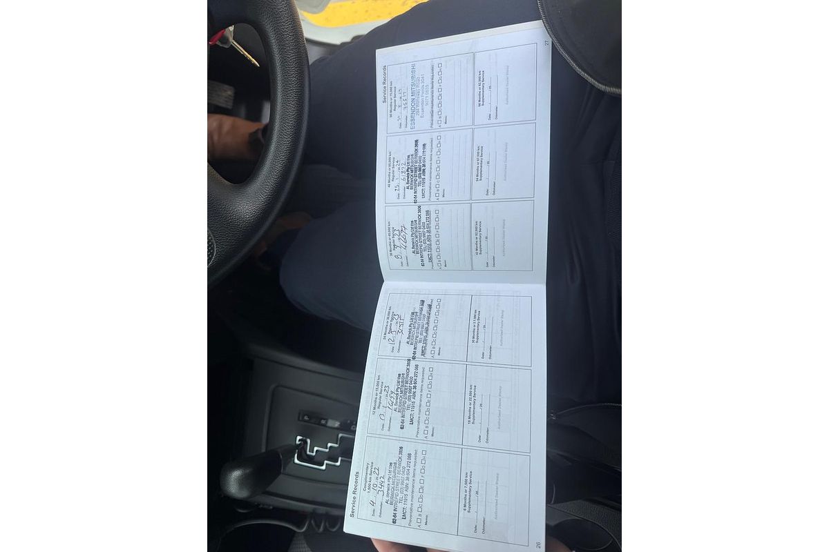 2022 Mitsubishi Triton GLX MR 4X4