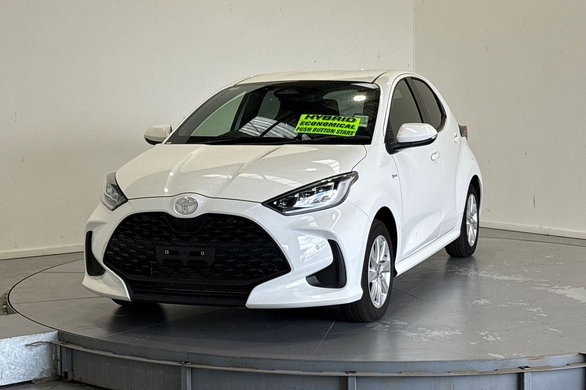 2024 Toyota Yaris SX MXPA10R