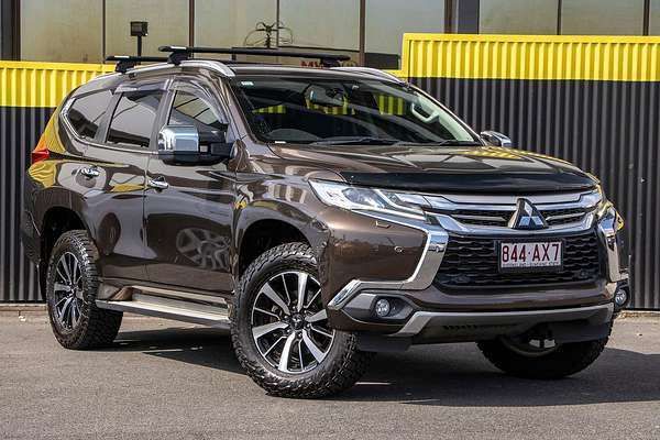 2015 Mitsubishi Pajero Sport Exceed QE