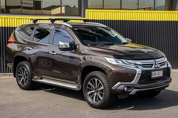 2015 Mitsubishi Pajero Sport Exceed QE