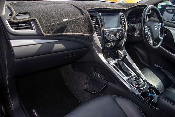 2015 Mitsubishi Pajero Sport Exceed QE