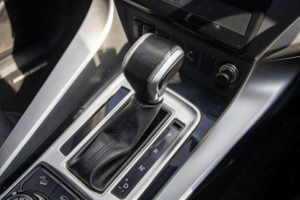 2015 Mitsubishi Pajero Sport Exceed QE