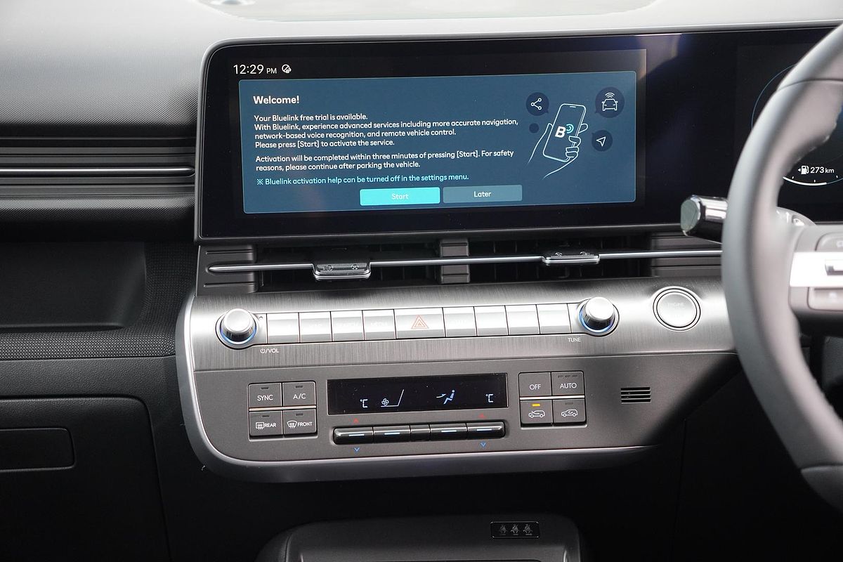 2025 Hyundai Kona Premium SX2.V3