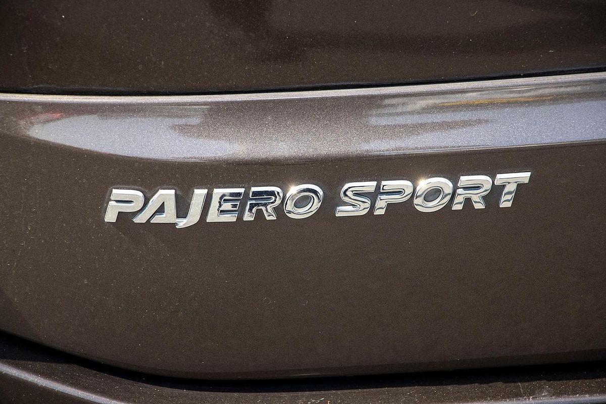 2015 Mitsubishi Pajero Sport Exceed QE