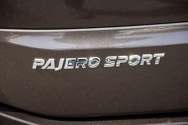 2015 Mitsubishi Pajero Sport Exceed QE
