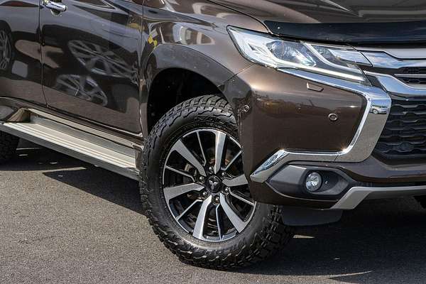 2015 Mitsubishi Pajero Sport Exceed QE
