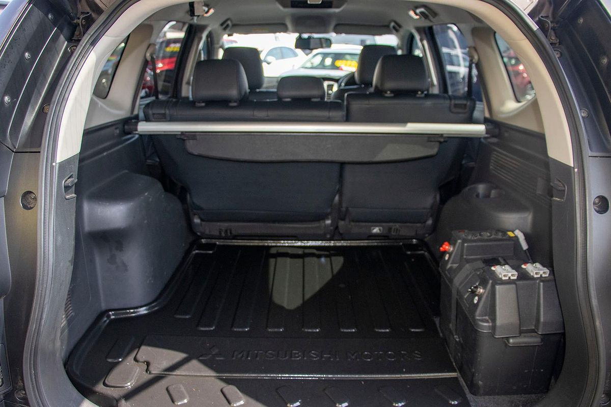 2015 Mitsubishi Pajero Sport Exceed QE