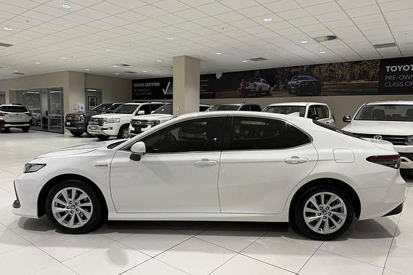 2021 Toyota Camry Ascent AXVH70R