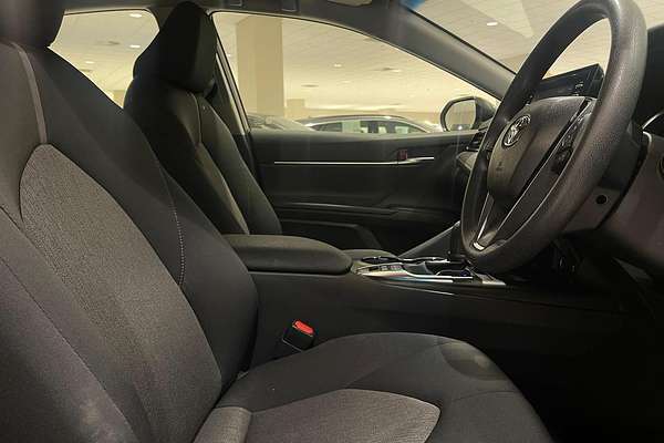 2021 Toyota Camry Ascent AXVH70R