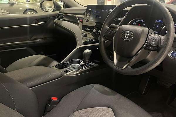 2021 Toyota Camry Ascent AXVH70R