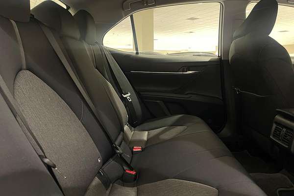 2021 Toyota Camry Ascent AXVH70R