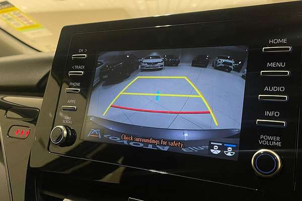 2021 Toyota Camry Ascent AXVH70R