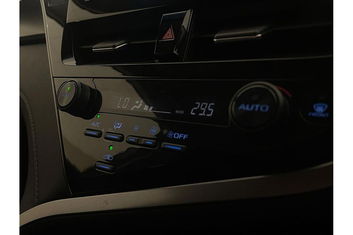 2021 Toyota Camry Ascent AXVH70R