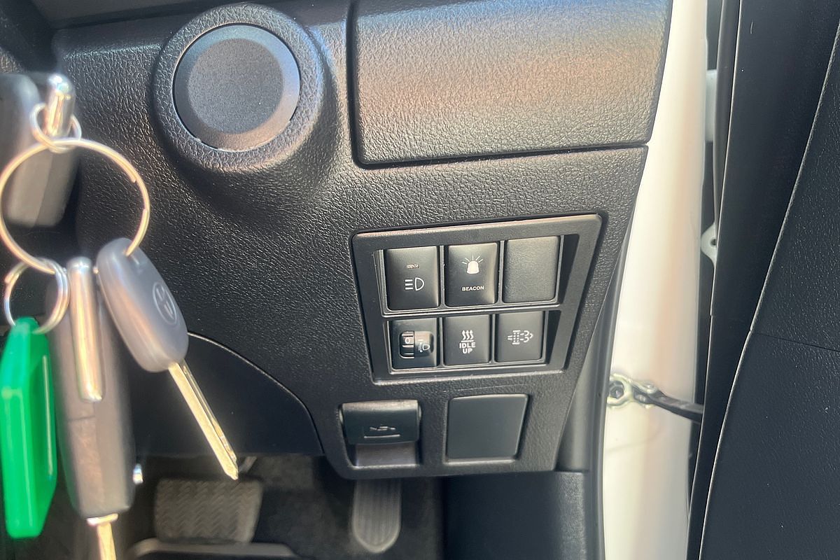 2022 Toyota Hilux SR GUN126R 4X4