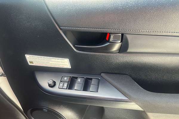 2022 Toyota Hilux SR GUN126R 4X4