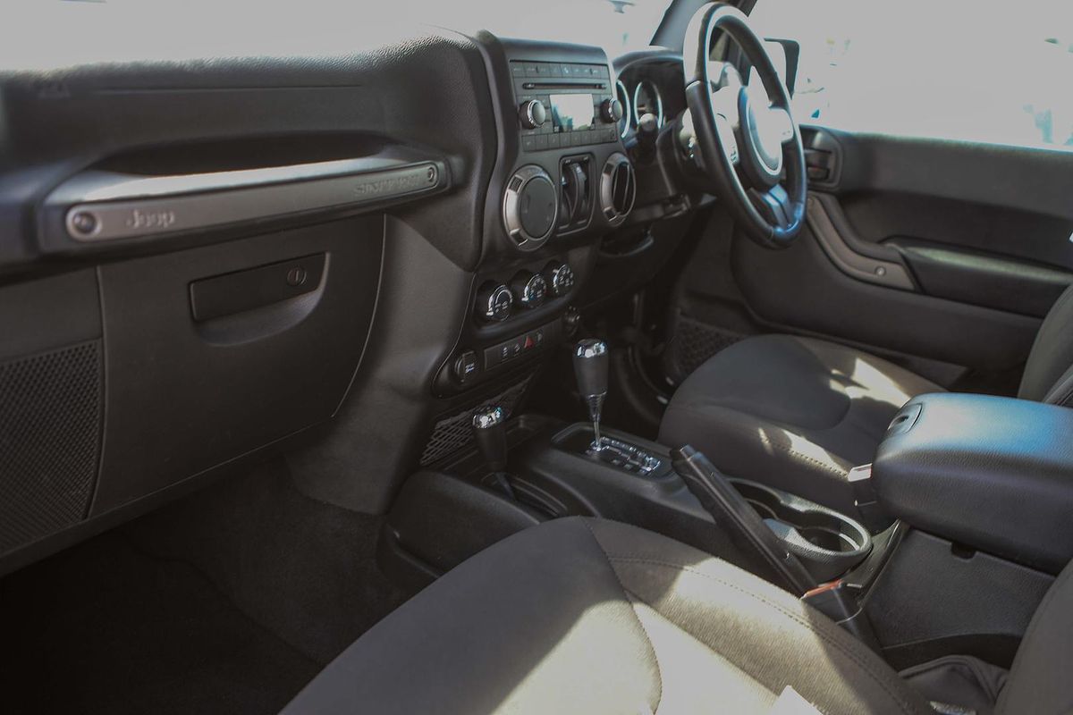 2017 Jeep Wrangler Sport JK