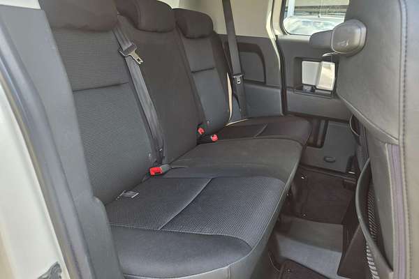 2016 Toyota FJ Cruiser  GSJ15R