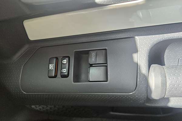 2016 Toyota FJ Cruiser  GSJ15R