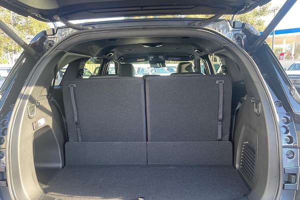 2025 Isuzu MU-X LS-T