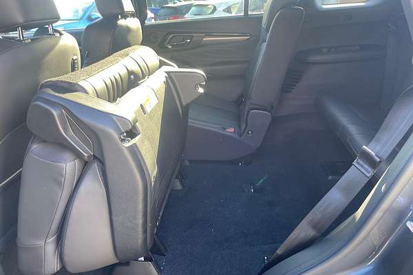 2025 Isuzu MU-X LS-T