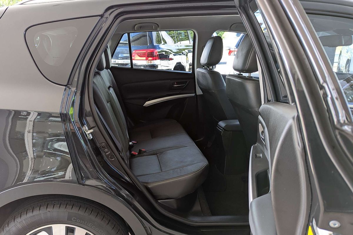 2021 Suzuki S-Cross Turbo Prestige JY