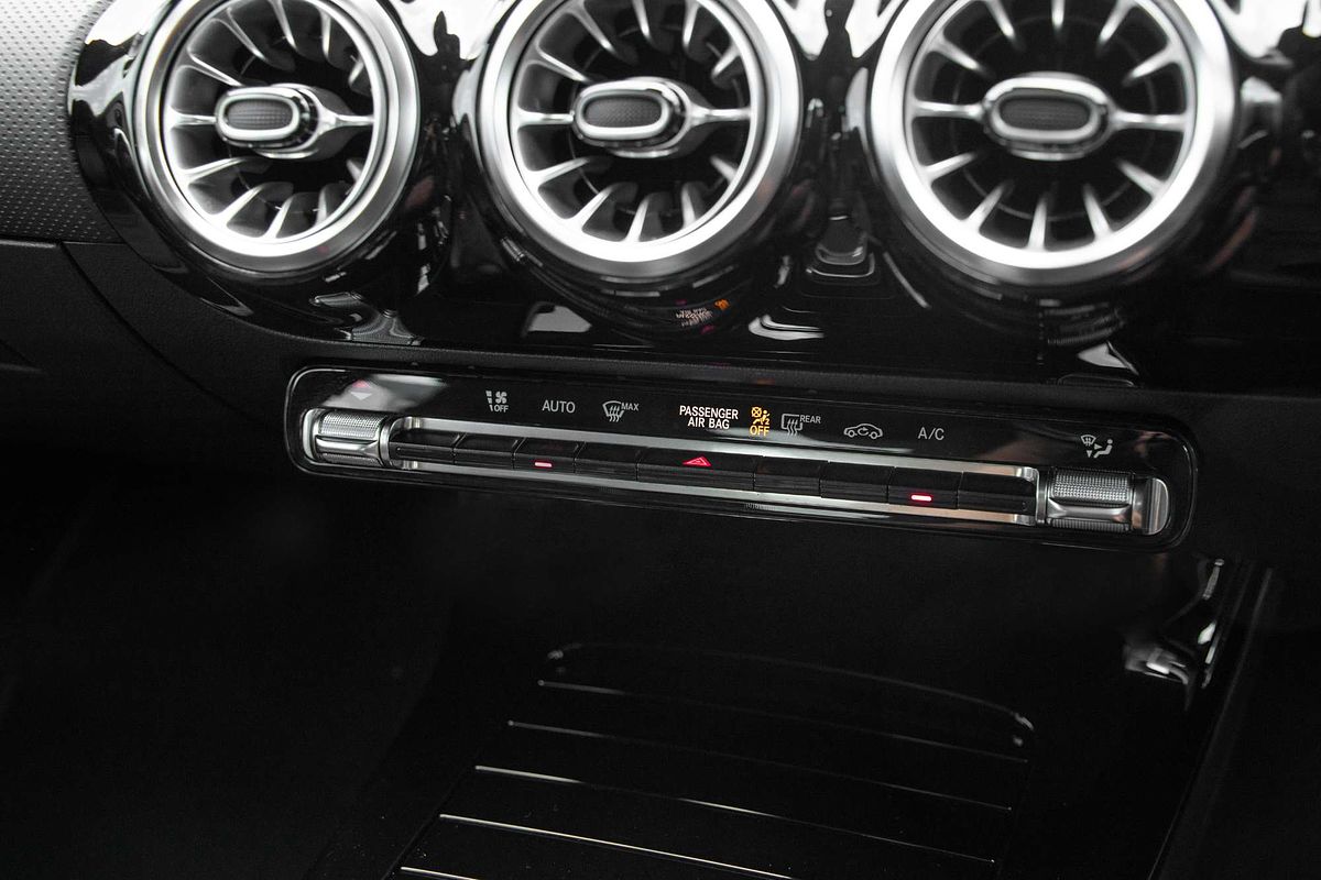 2023 Mercedes-Benz CLA-Class CLA200 C118