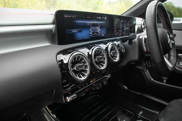 2023 Mercedes-Benz CLA-Class CLA200 C118