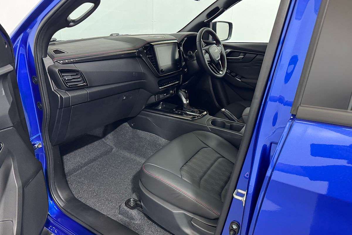 2025 Isuzu D-MAX X-TERRAIN 4X4