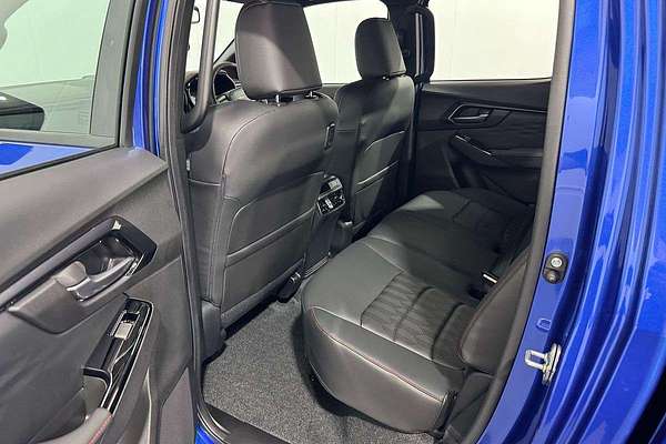 2025 Isuzu D-MAX X-TERRAIN 4X4