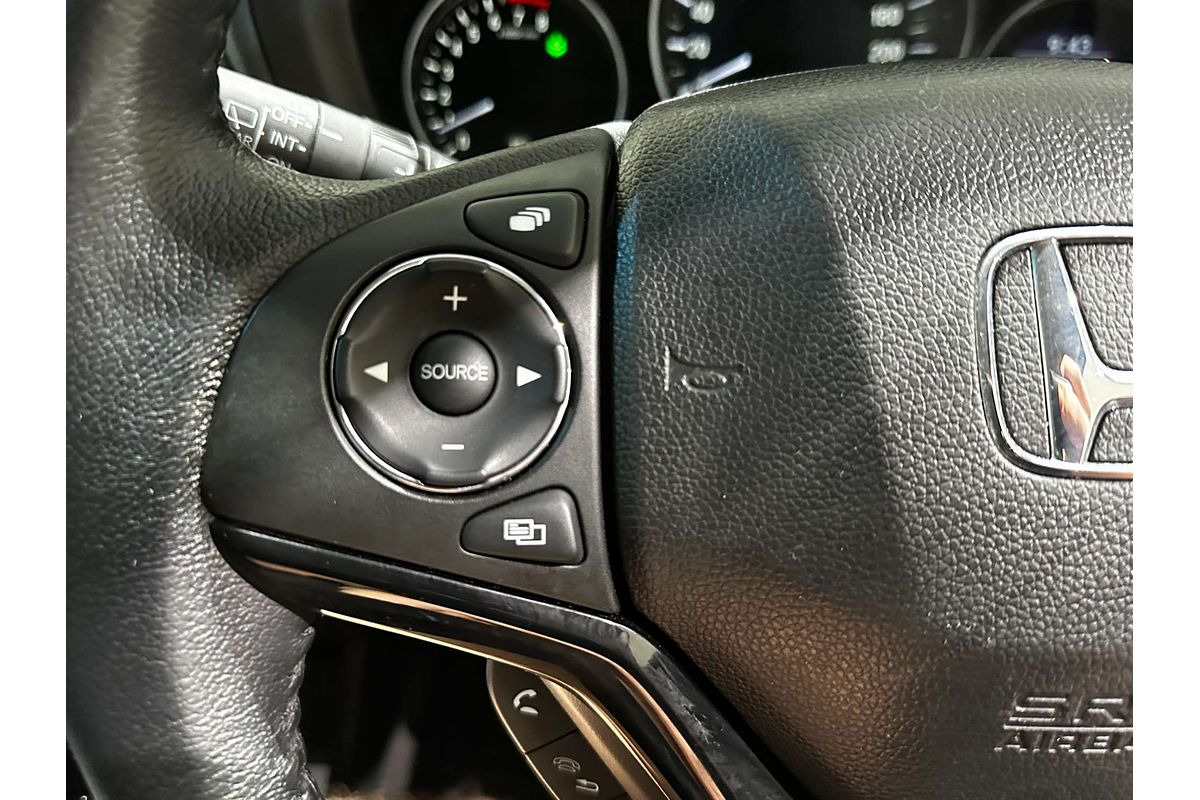 2017 Honda HR-V VTi-S