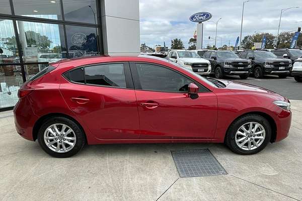 2018 Mazda 3 Neo Sport BN Series