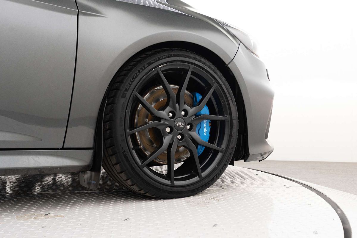 2017 Ford Focus RS LZ