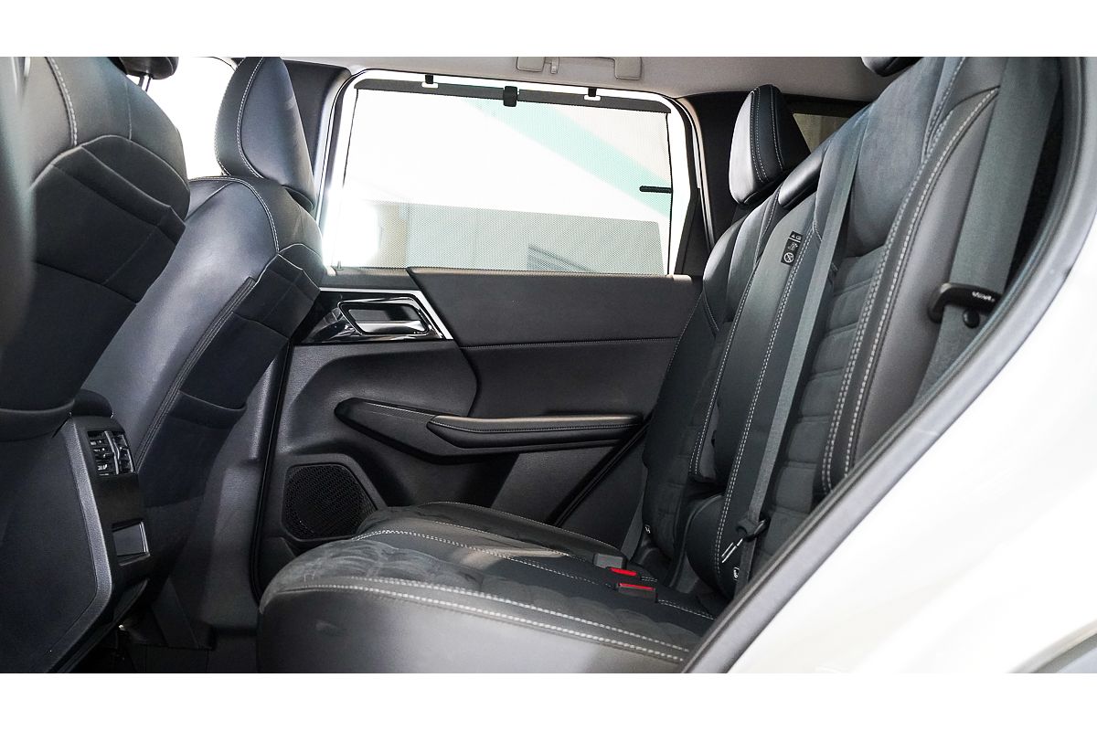 2022 Mitsubishi Outlander Aspire ZM