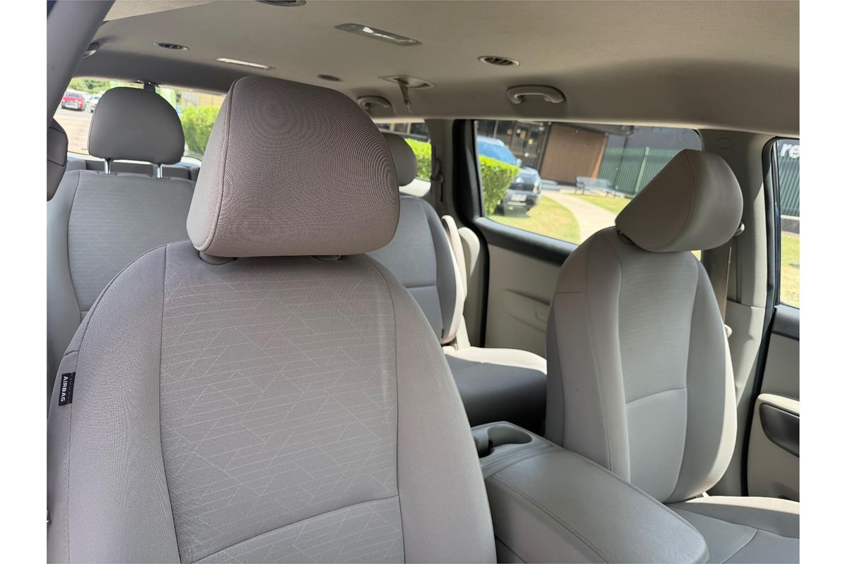 2018 Kia Carnival S YP