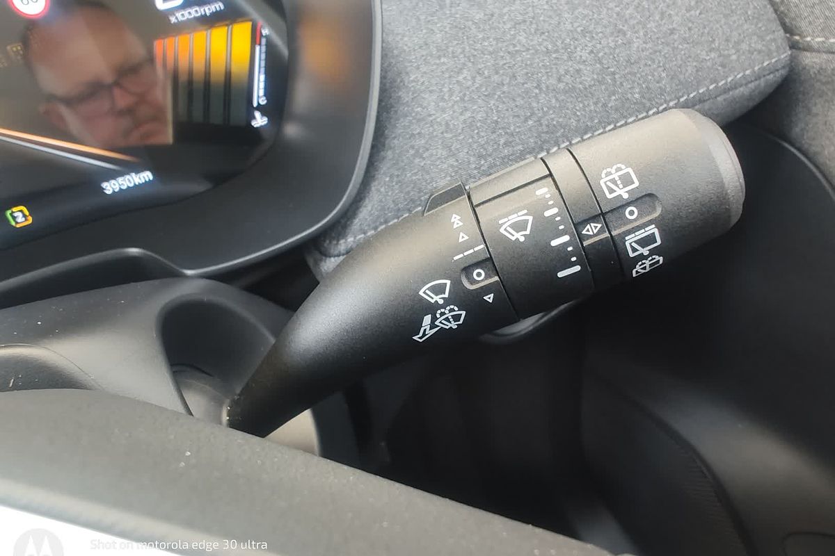 2025 MG ZS Excite Hybrid+ ZS32