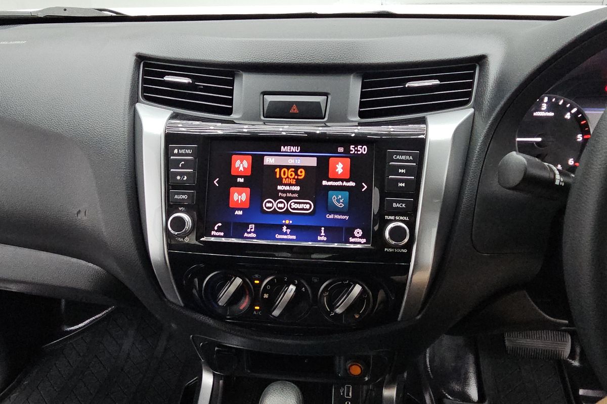 2022 Nissan Navara SL D23 Rear Wheel Drive