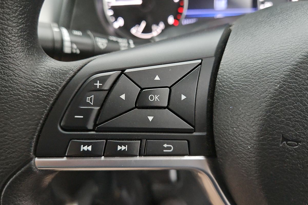 2022 Nissan Navara SL D23 Rear Wheel Drive