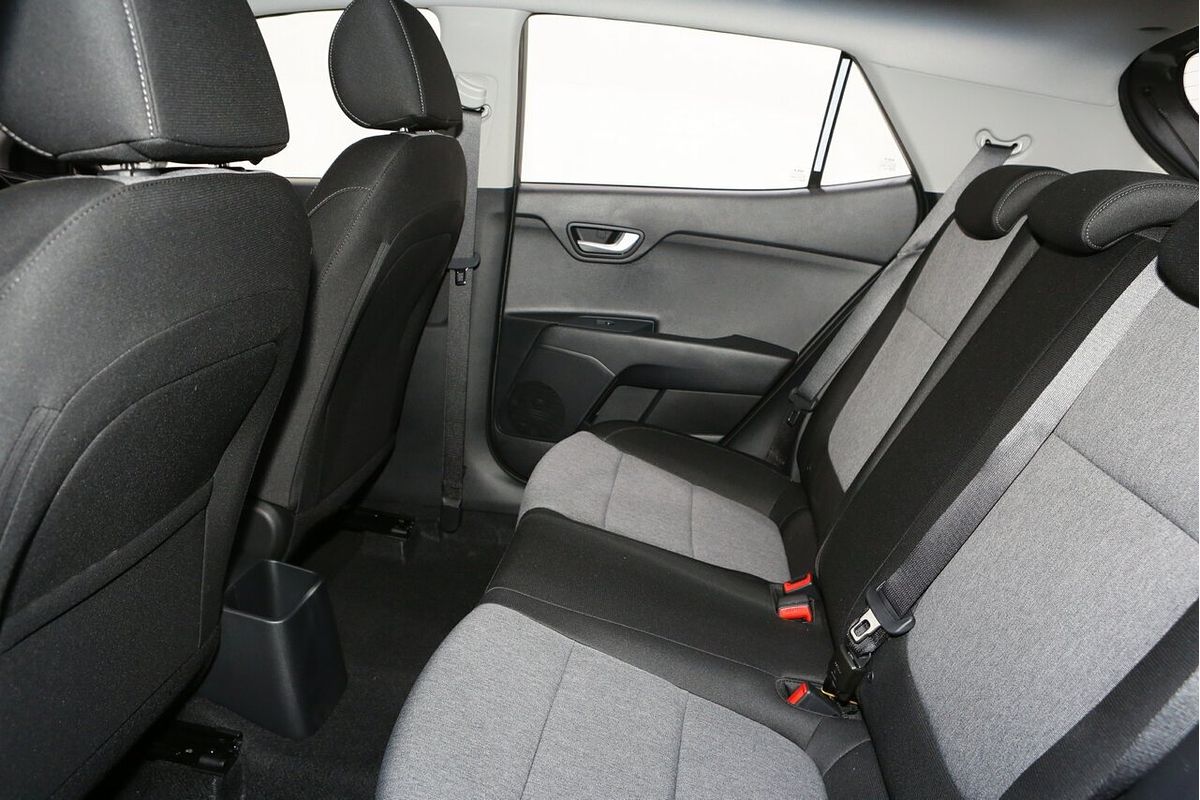 2025 Kia Stonic S YB