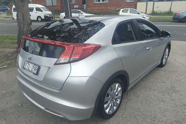 2013 Honda Civic VTi-LN 9th Gen