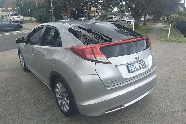 2013 Honda Civic VTi-LN 9th Gen