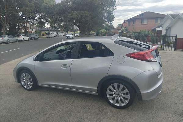 2013 Honda Civic VTi-LN 9th Gen